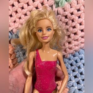 B1G2 - Fashion Doll Barbie Pink Top Ankle Articulation - Buy 1, Get 2 FREE